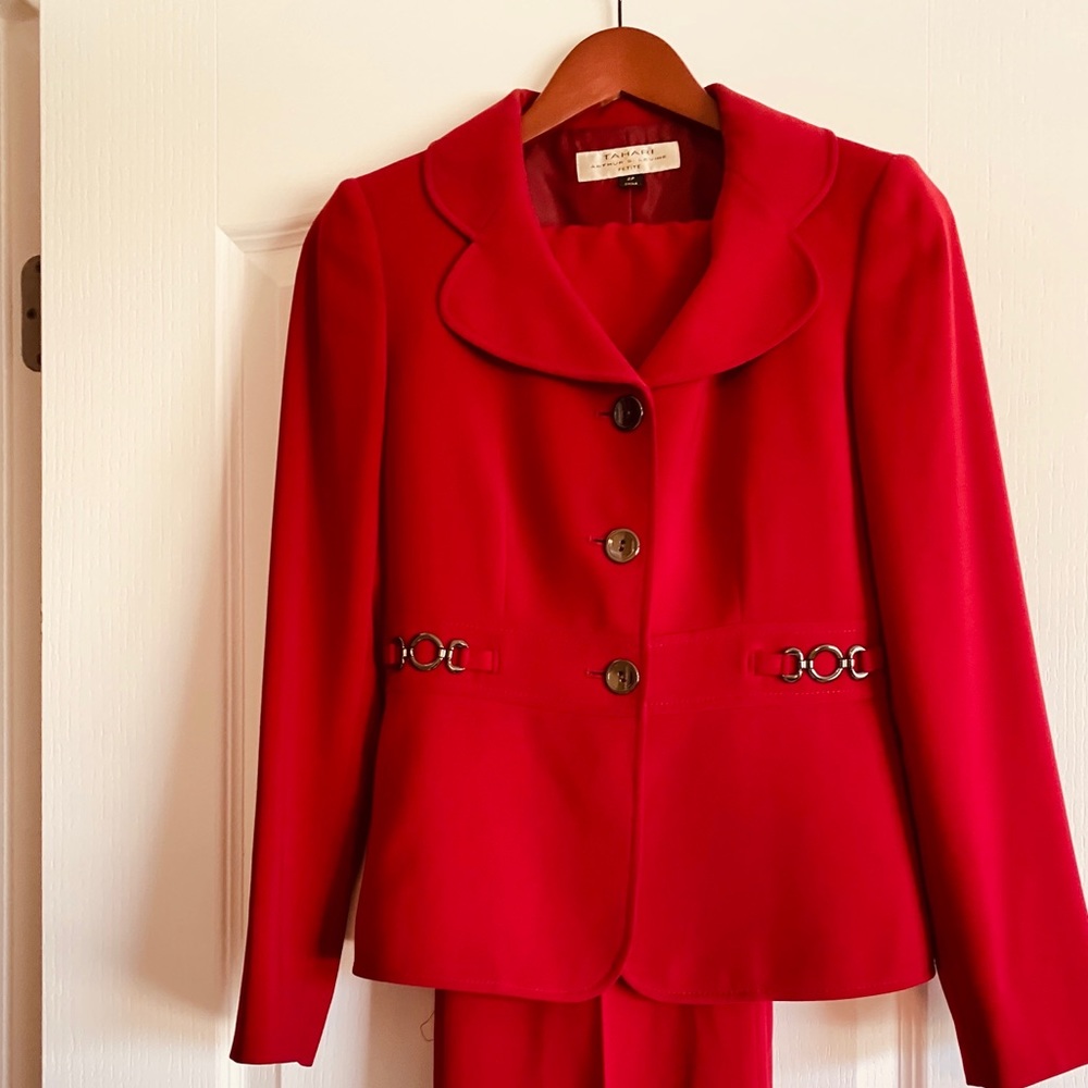 Tahari Petite Pantsuit